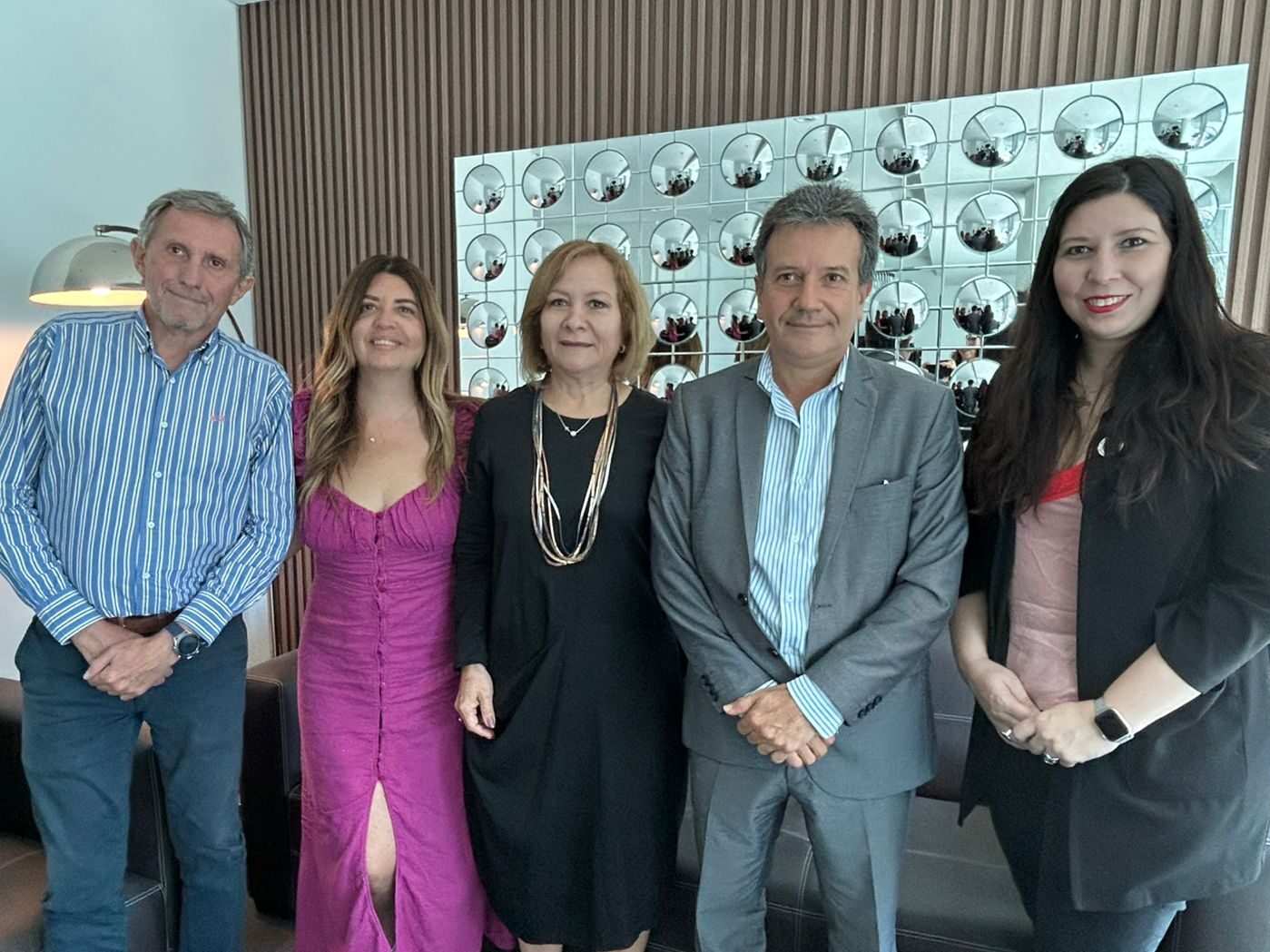 La Provincia de Jujuy avanza hacia un liderazgo inclusivo en salud: Women in Global Health y la Universidad Nacional de Jujuy firman un convenio estratégico 1 WhatsApp Image 2024 12 12 at 11.21.51 edited